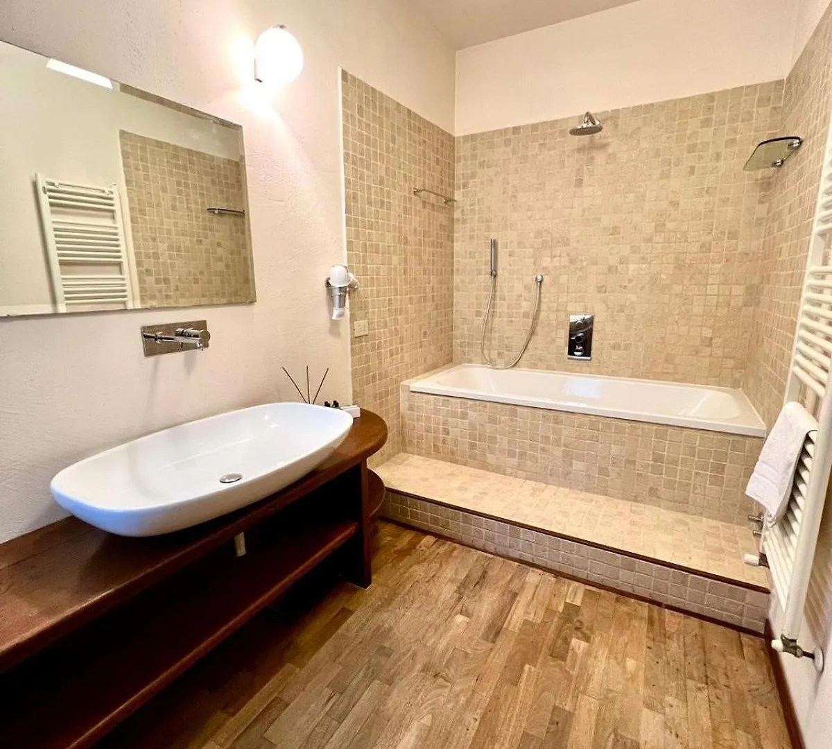 Lodole B&B Monzuno 2*,